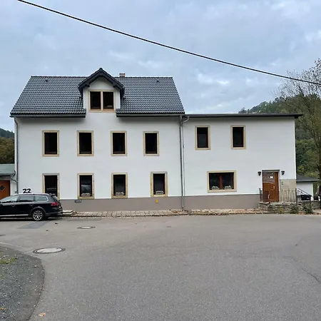 Haus Charlottenburg 2, Zentrumsnah Mit Blick Auf Die Festung, Mit Sauna-Option Konigstein an der Elbe Exterior photo